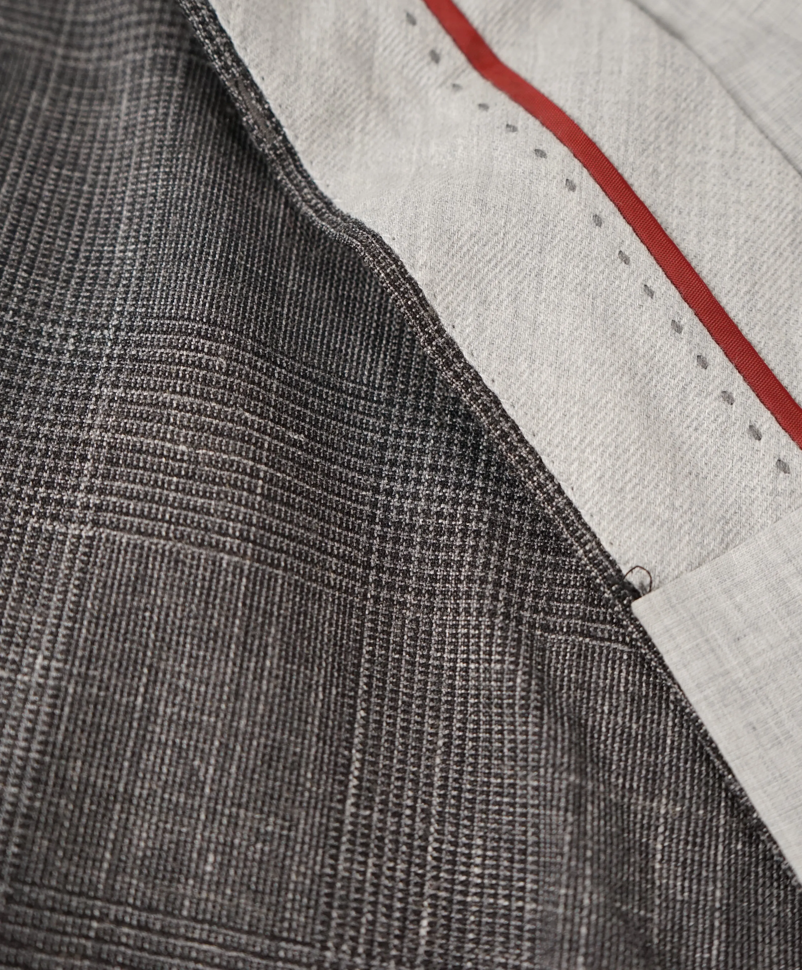 BRUNELLO CUCINELLI - Gray Plaid Wool/Linen/Silk Summer Blend Dress Pants - 37W