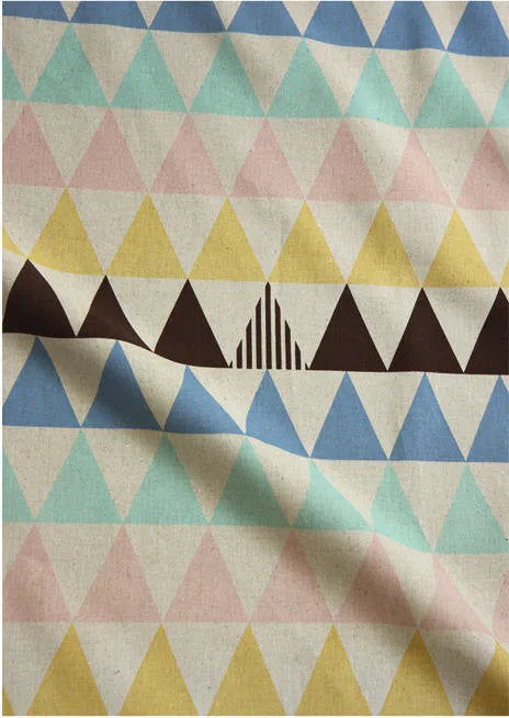 Cotton Linen Pastel Triangles and Coordinating Solids - Geometric - By the Yard 41307 - 294 / 51572-1