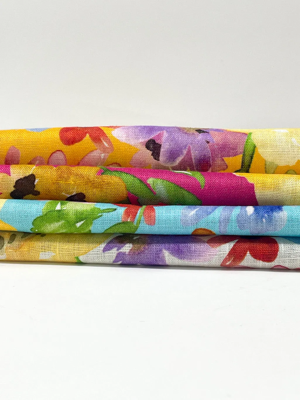 Floral Handkerchief Light Weight 100% Linen Fabric By The Yard/CL1103