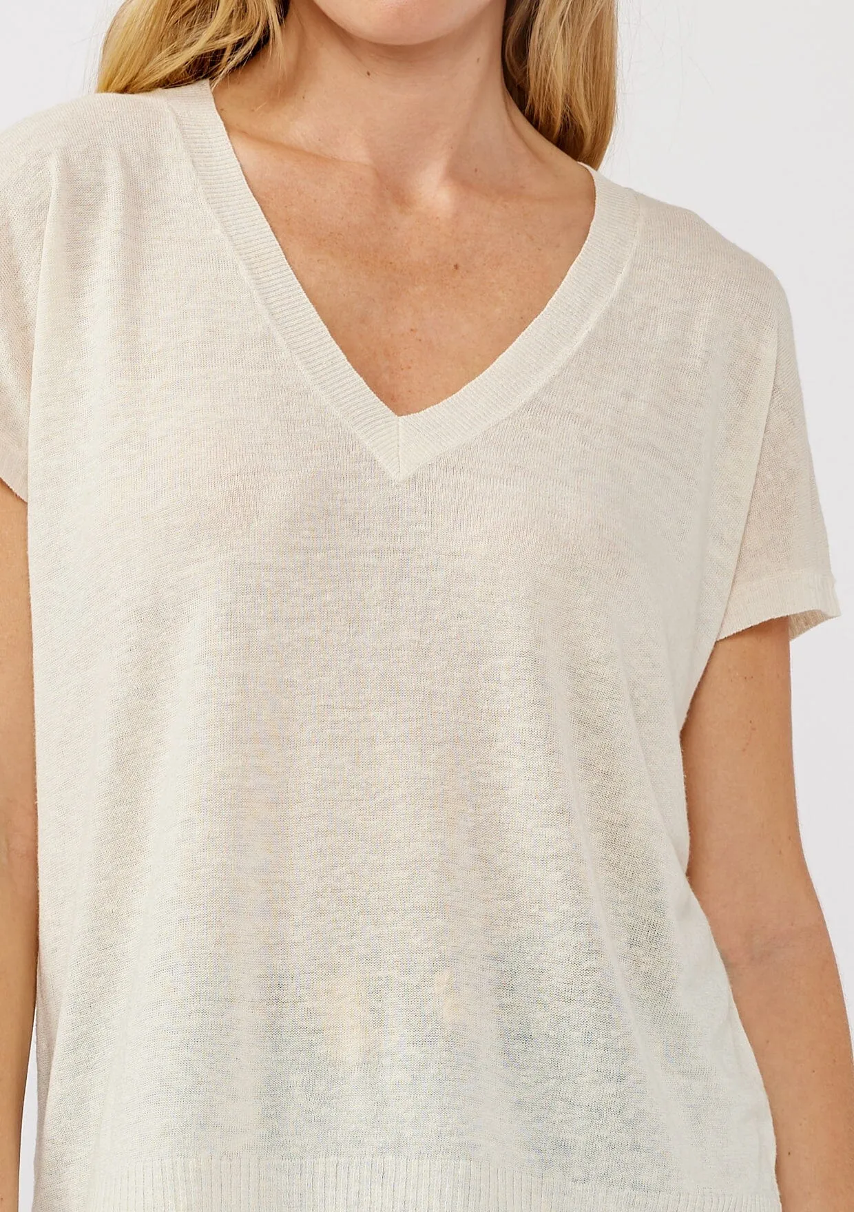 Gabby Linen Tee