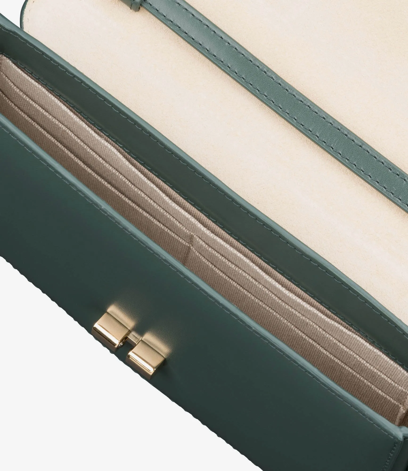 Grace Chaine clutch