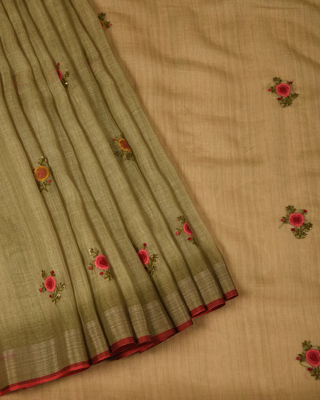 Green Linen Silk Blend Embroidered Saree With Linen Silk Embroidered Blouse