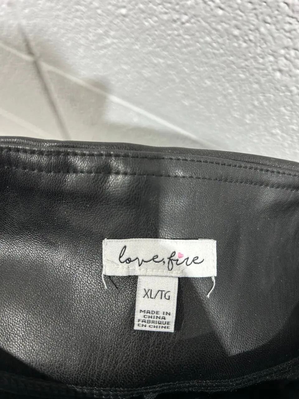Love, Fire Women's Black Faux Leather Leggings Skinny Fit