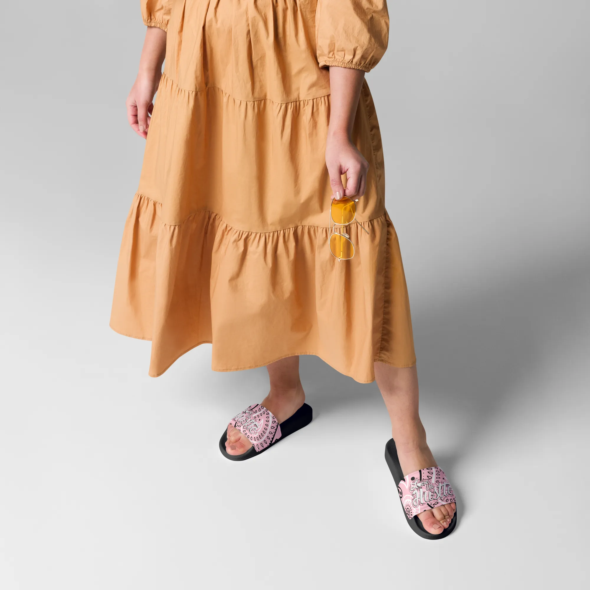 Love The Hustle™ Bandana Women's Slides, Light Pink Tops