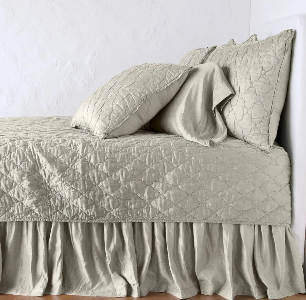 Luna Coverlet - Fog - King