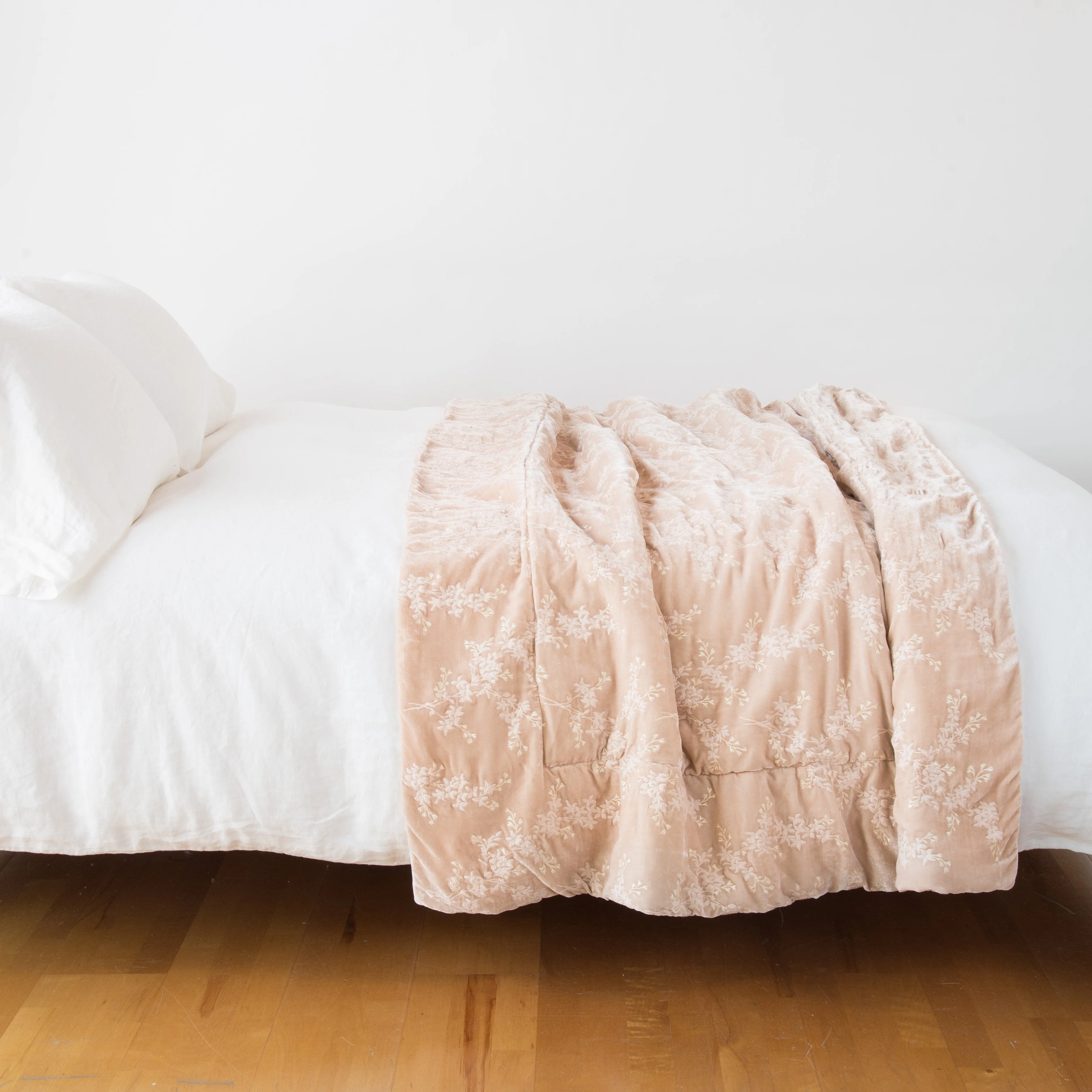 Lynette Blanket