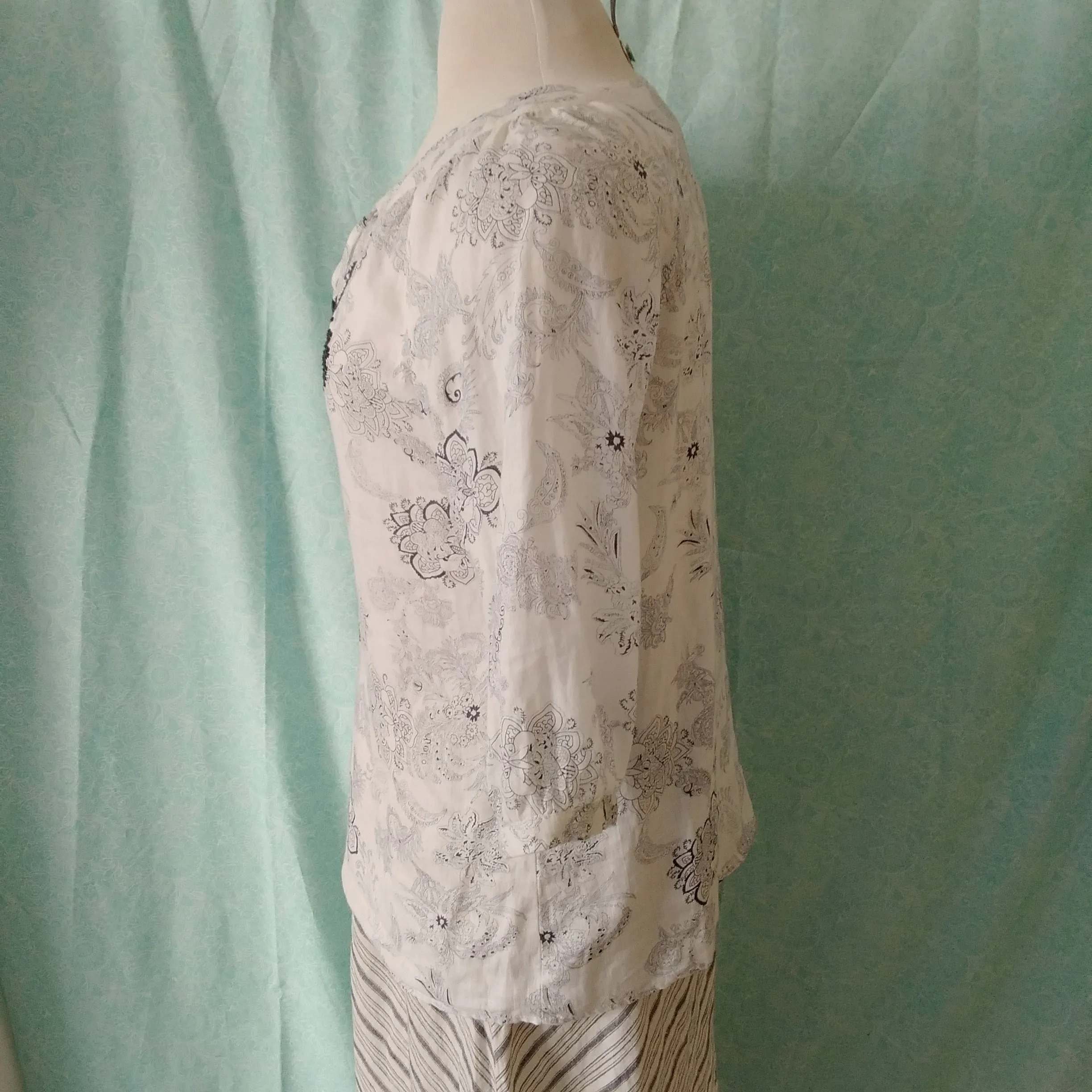 MALVIN White Black Print LINEN Embroidered 3/4 Sleeve Blouse - M / 8