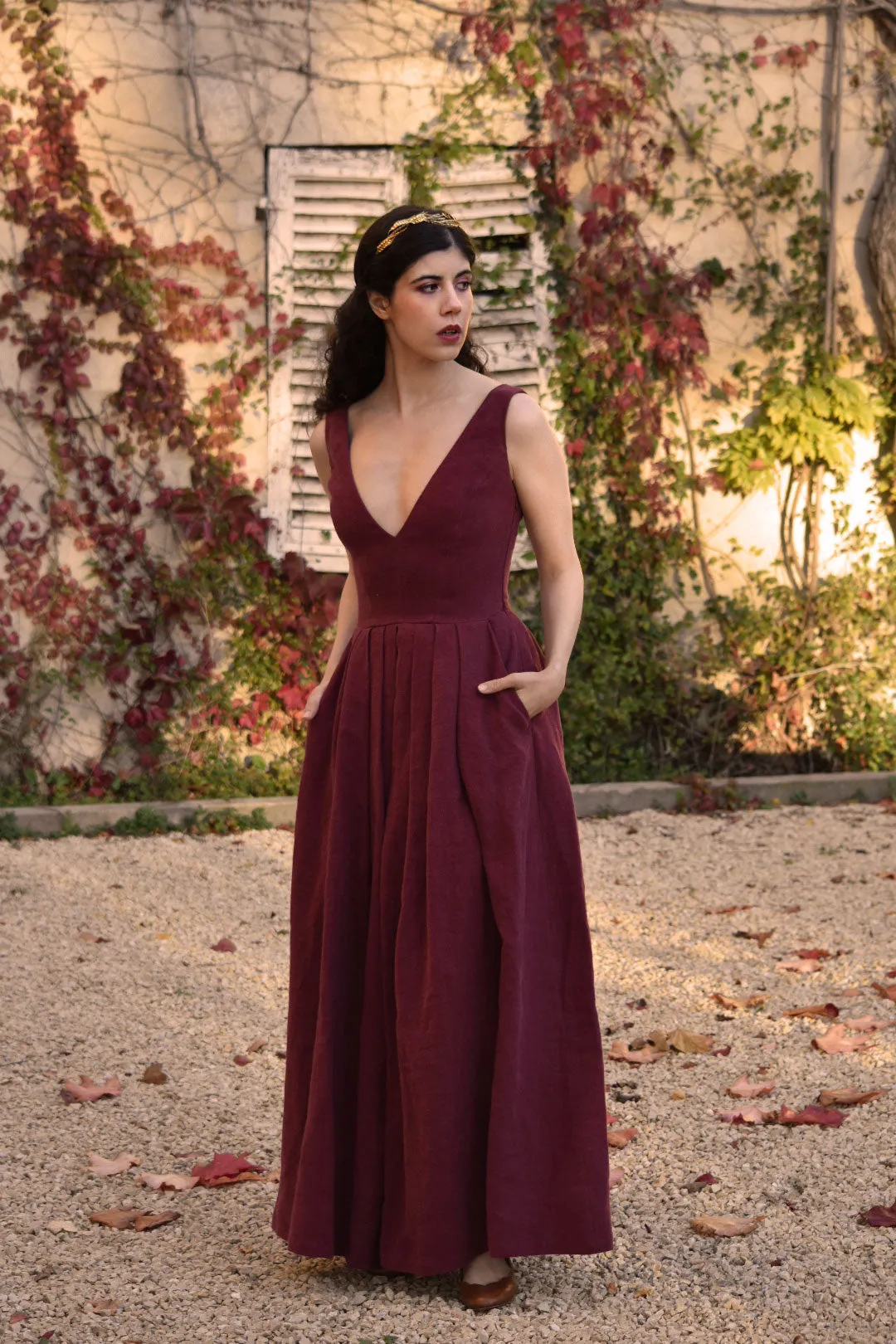 Mina Linen Dress in Bordeaux