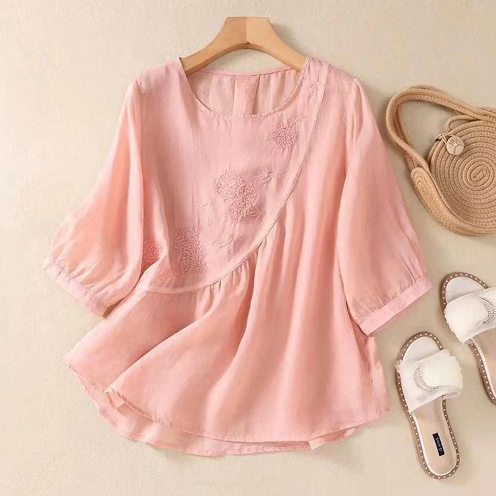 New Summer Casual Women Blouse Solid 3/4 Sleeve Embroidery Shirts Women Vintage Cotton Linen Loose Boho Shirt Ladies Tops Blusas