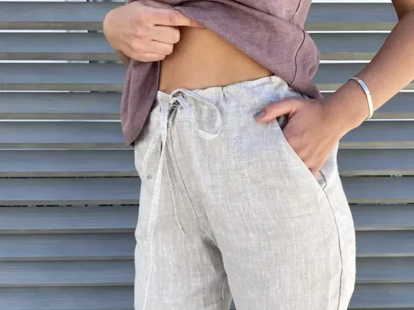 NEW Women's Drawstring Slim Fit Natural Linen Pant with Pockets Lightweight Breathable - Color: Cream/Beige - Size M Fits S-M - Retails $72