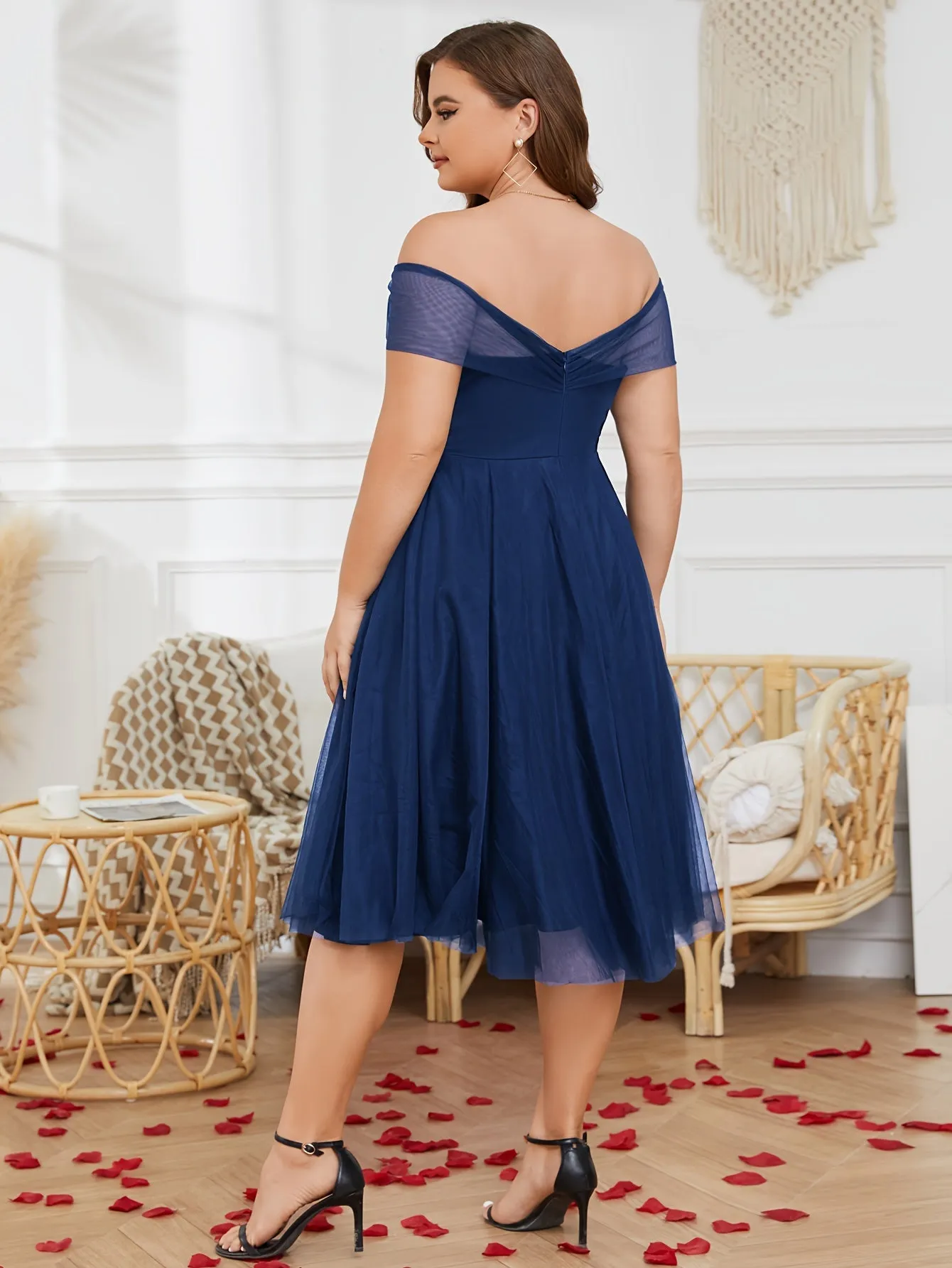 Plus Size Elegant Off Shoulder Midi Mesh Bridesmaid Dress - Ruched, Cross Strape, Sleeveless, Flared Hem - Hand Wash Only, Non-Stretch, All-Season, Regular Fit