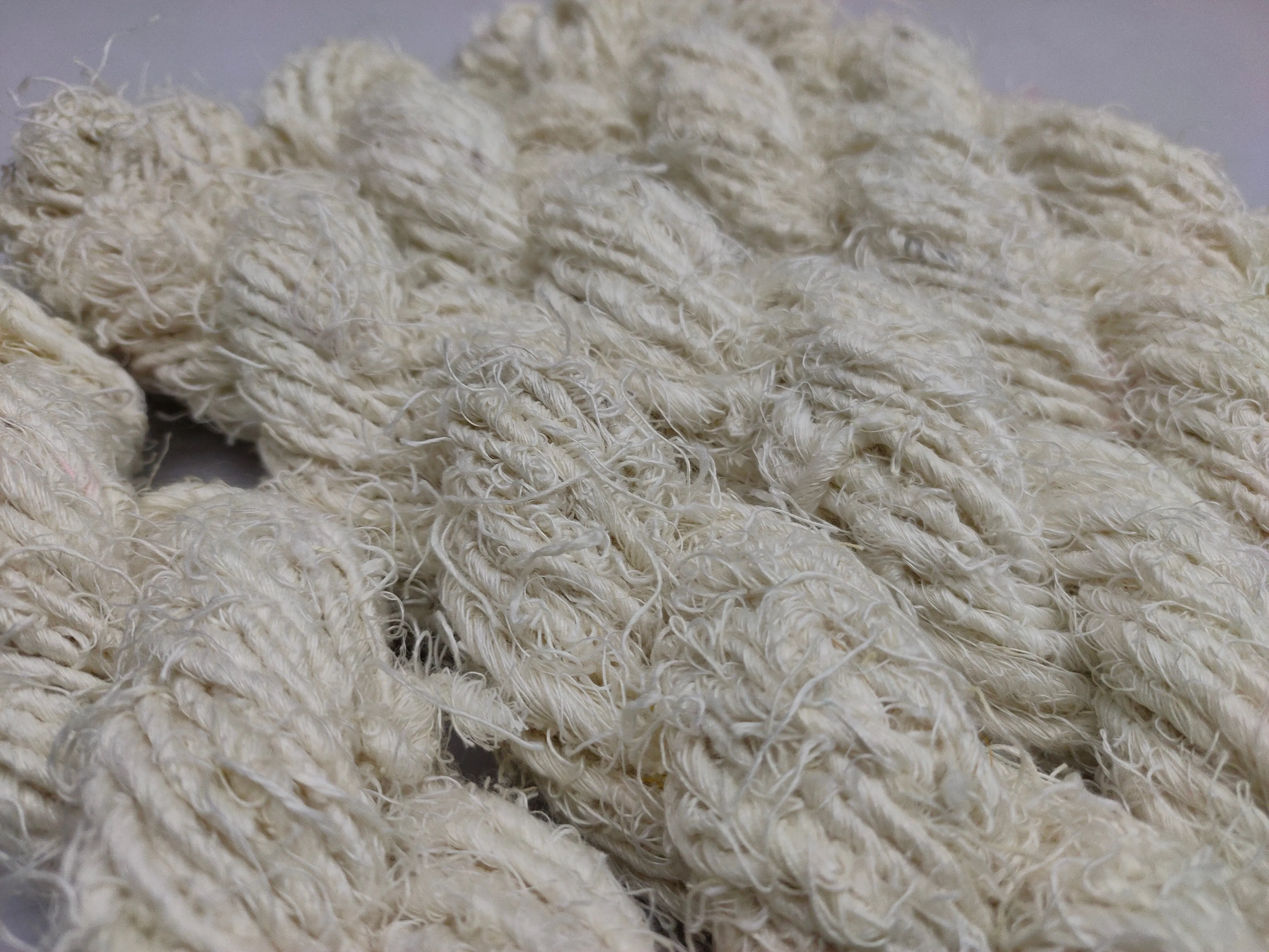 Recycled Linen Yarn Natural