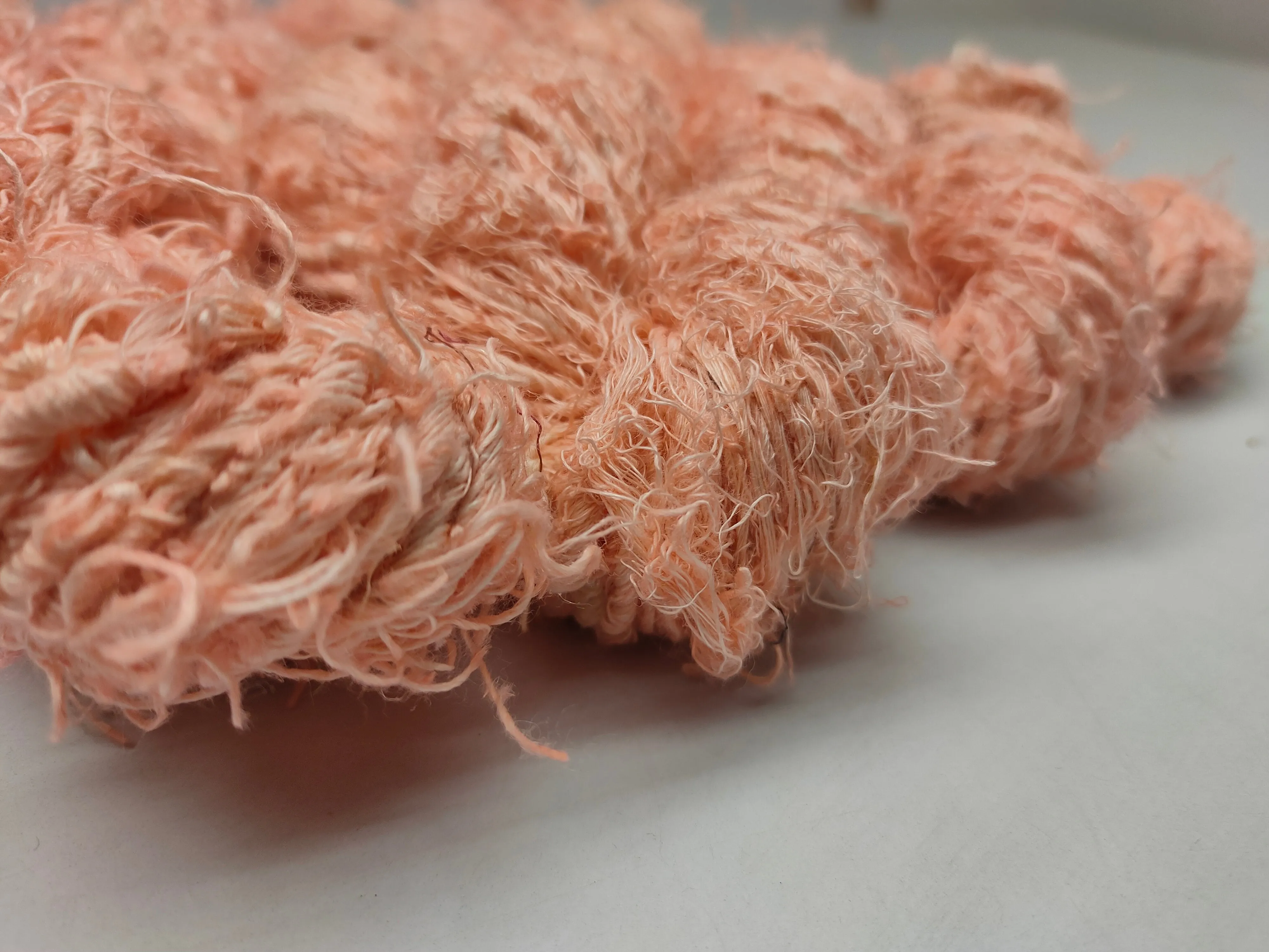 Recycled Linen Yarn - Peach