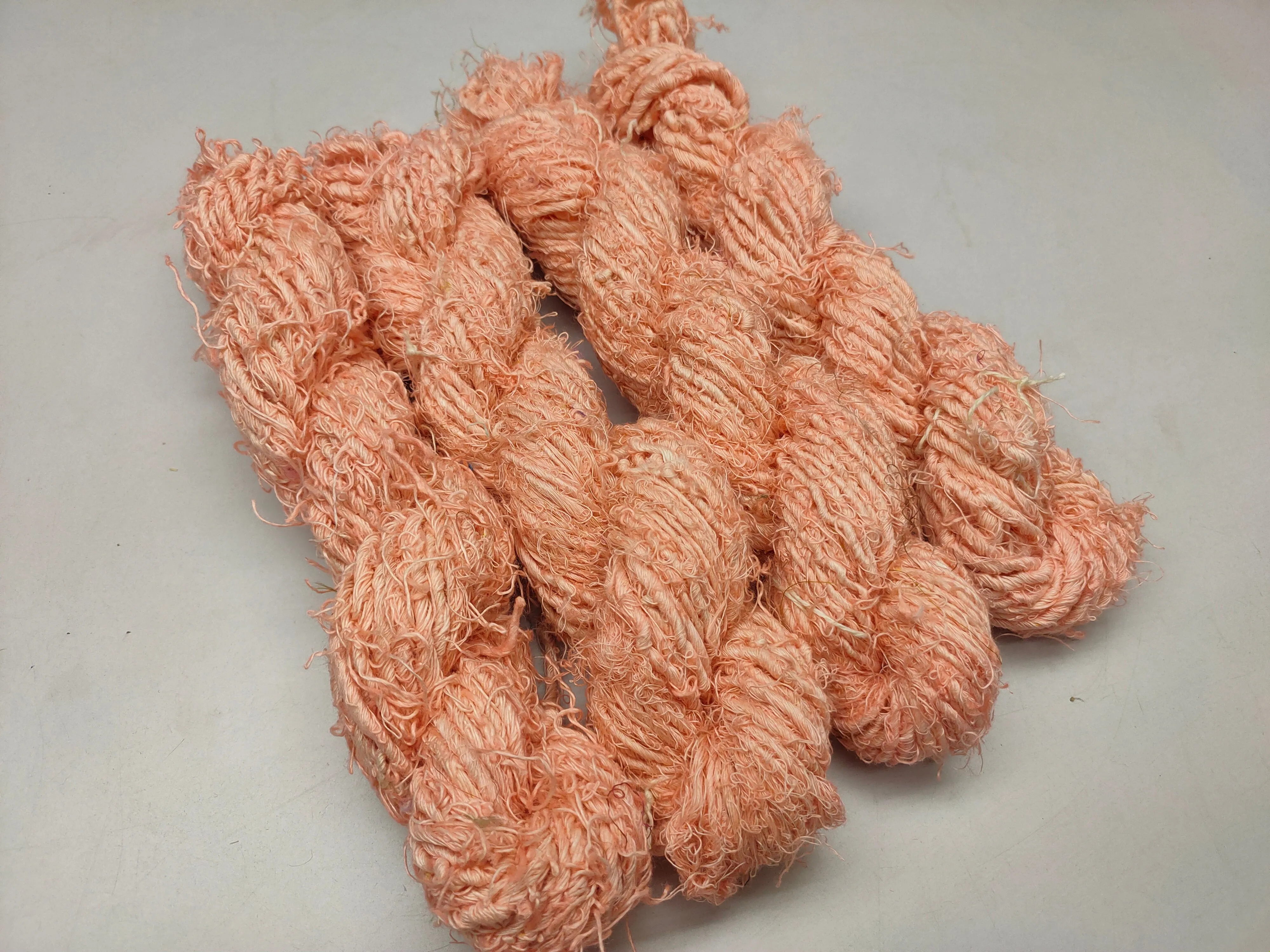 Recycled Linen Yarn - Peach