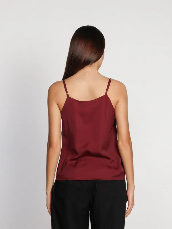 Red Solid Regular Tank Top