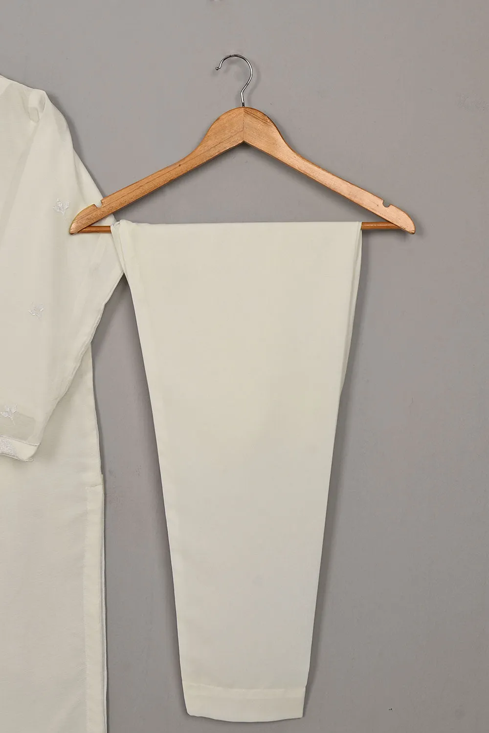 RTW-268-Off White - 3Pc Ready to Wear Embroidered Chiffon Dress