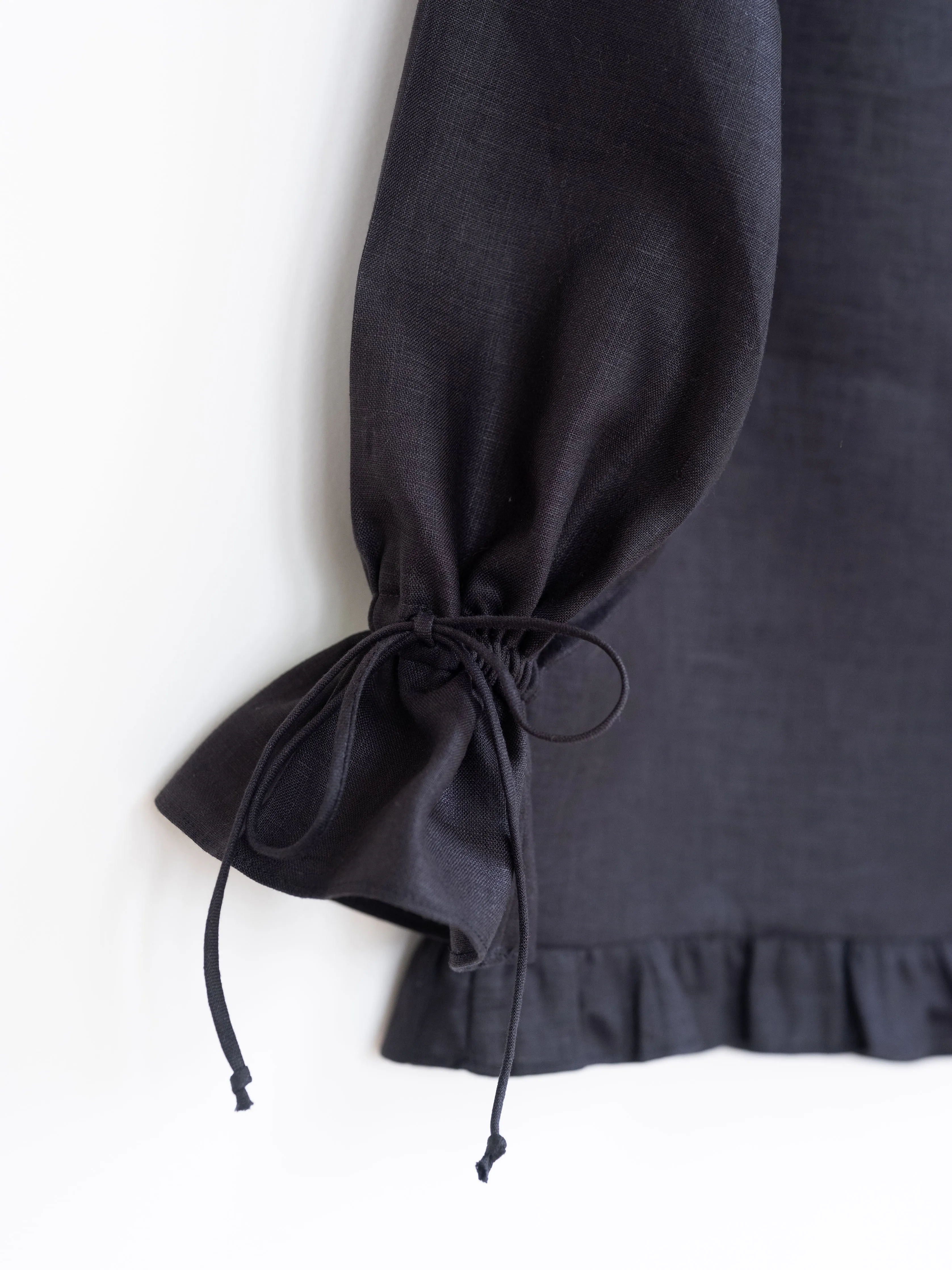 Ruffled Audrey with Bows in Linen