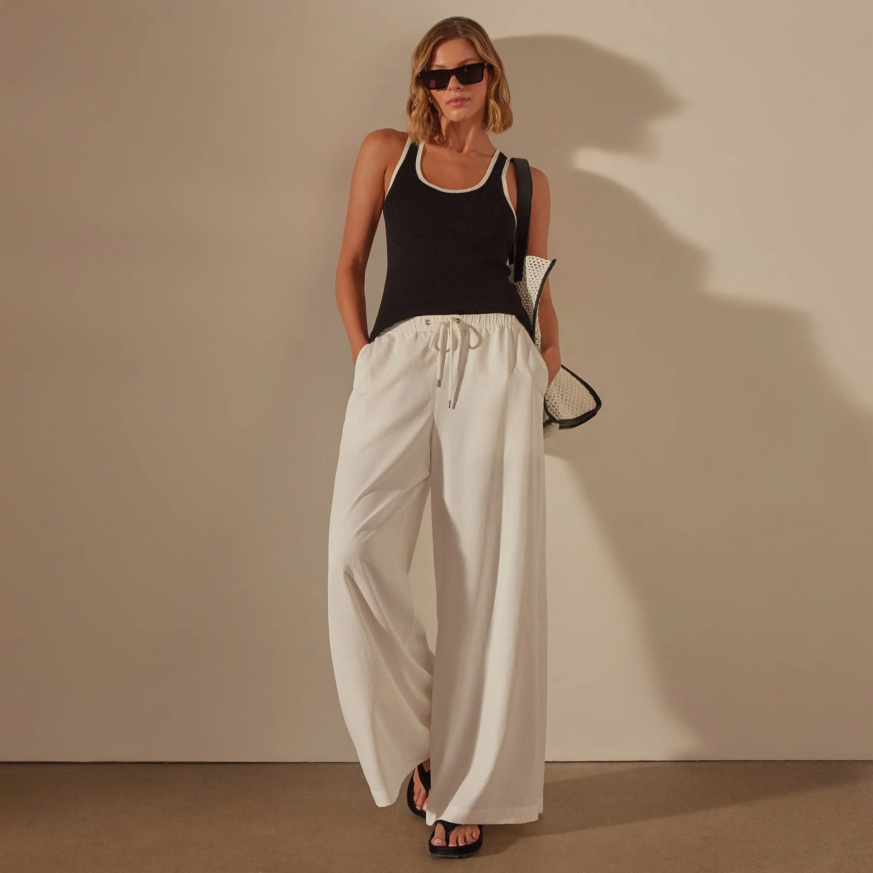 Stretch Linen Ribbed Tank - Black/White
