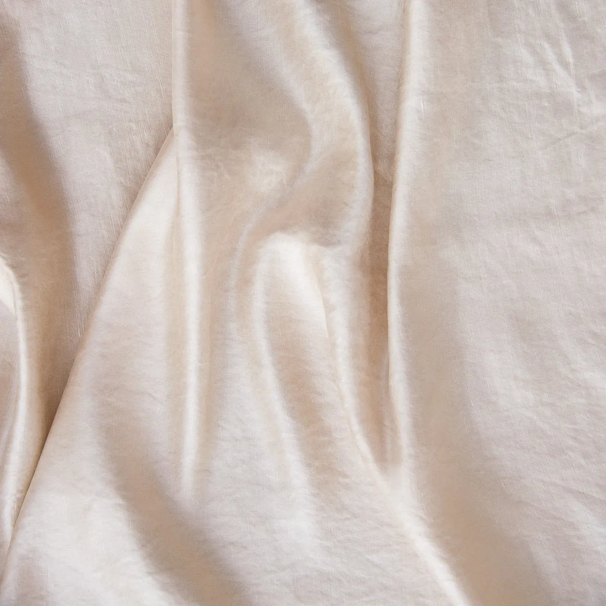 Taline Lumbar Pillow
