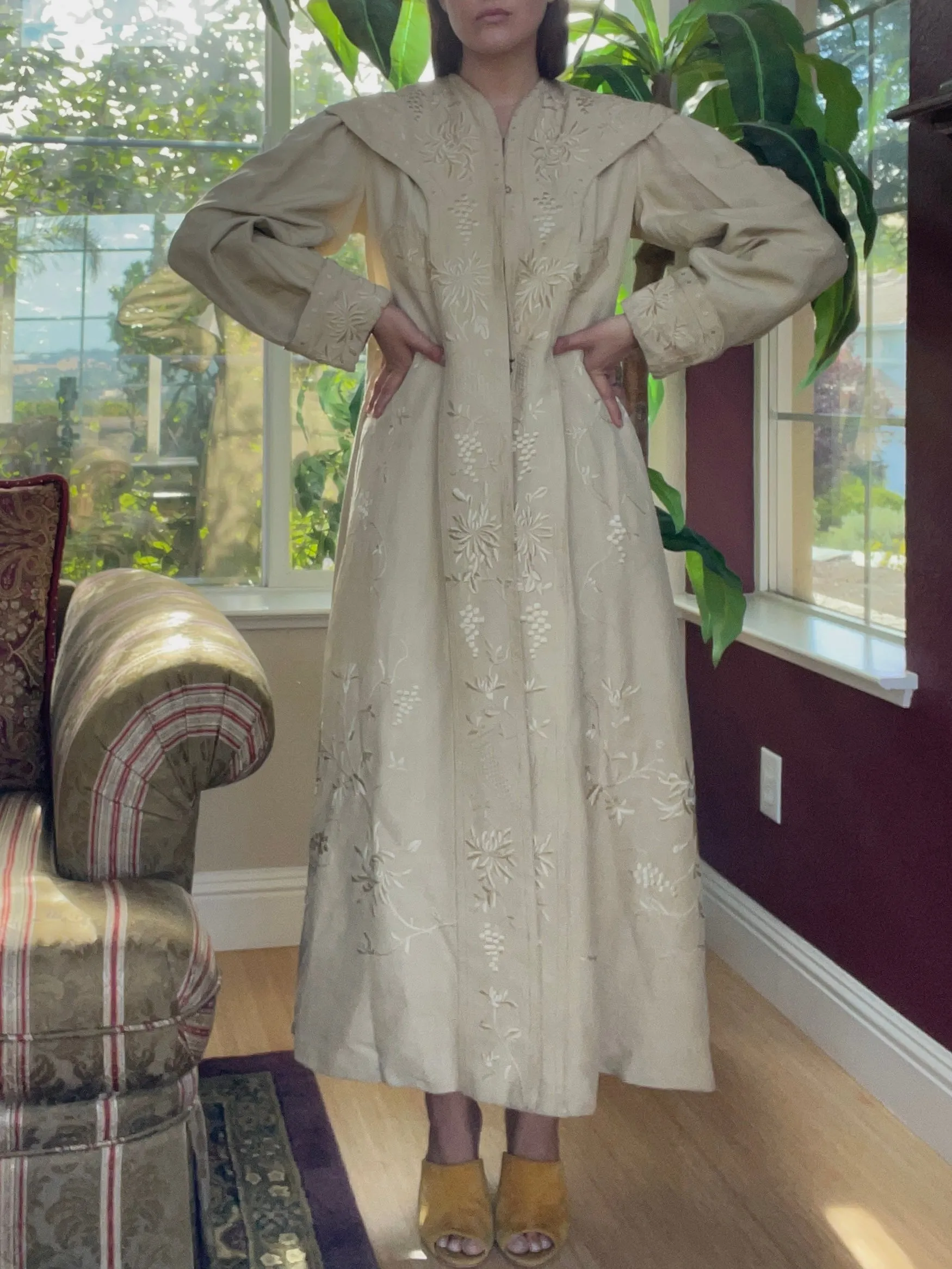 Turn Of The Century Edwardian Ecru Linen & Silk Densely Embroidered Coat