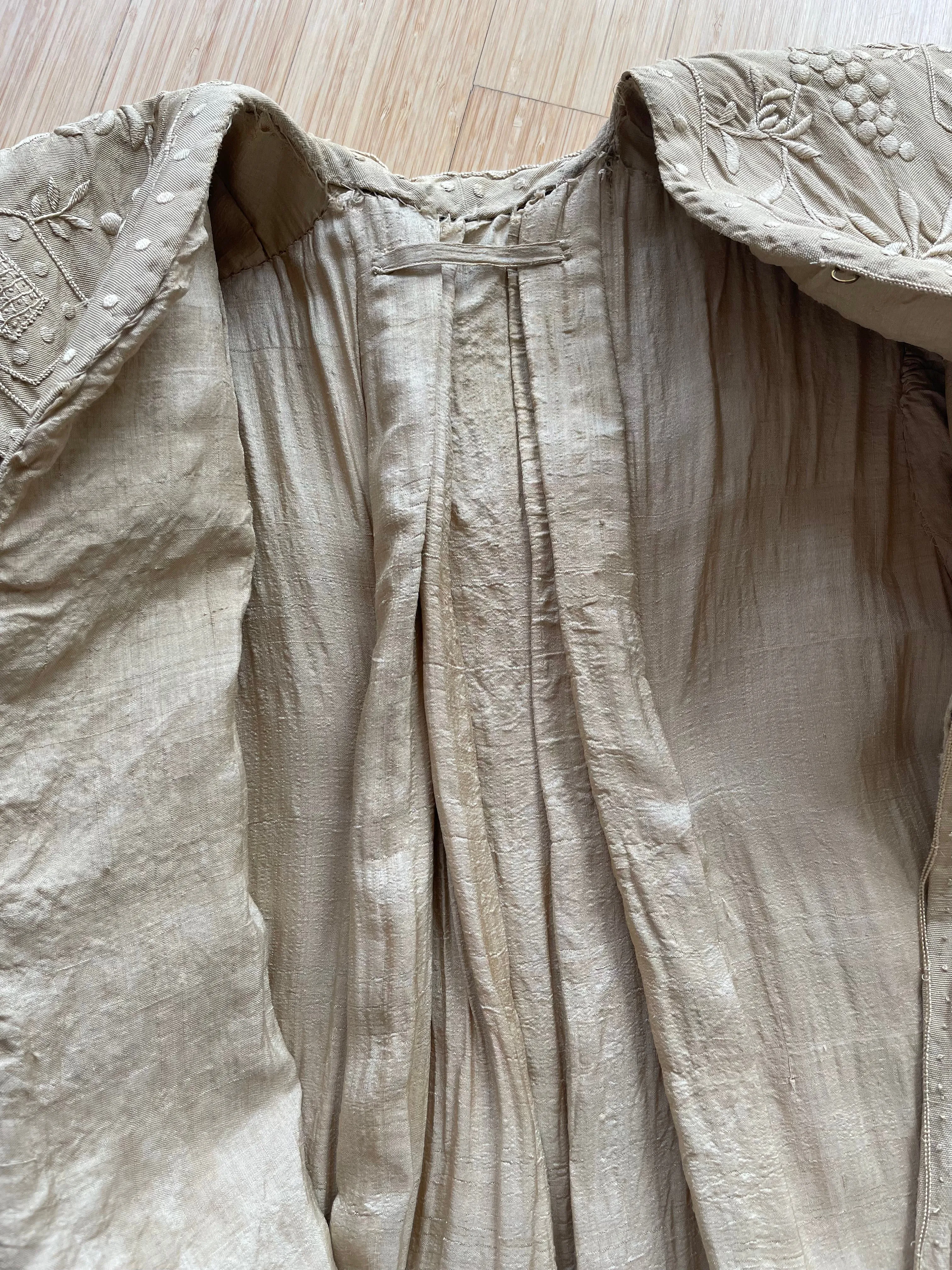 Turn Of The Century Edwardian Ecru Linen & Silk Densely Embroidered Coat