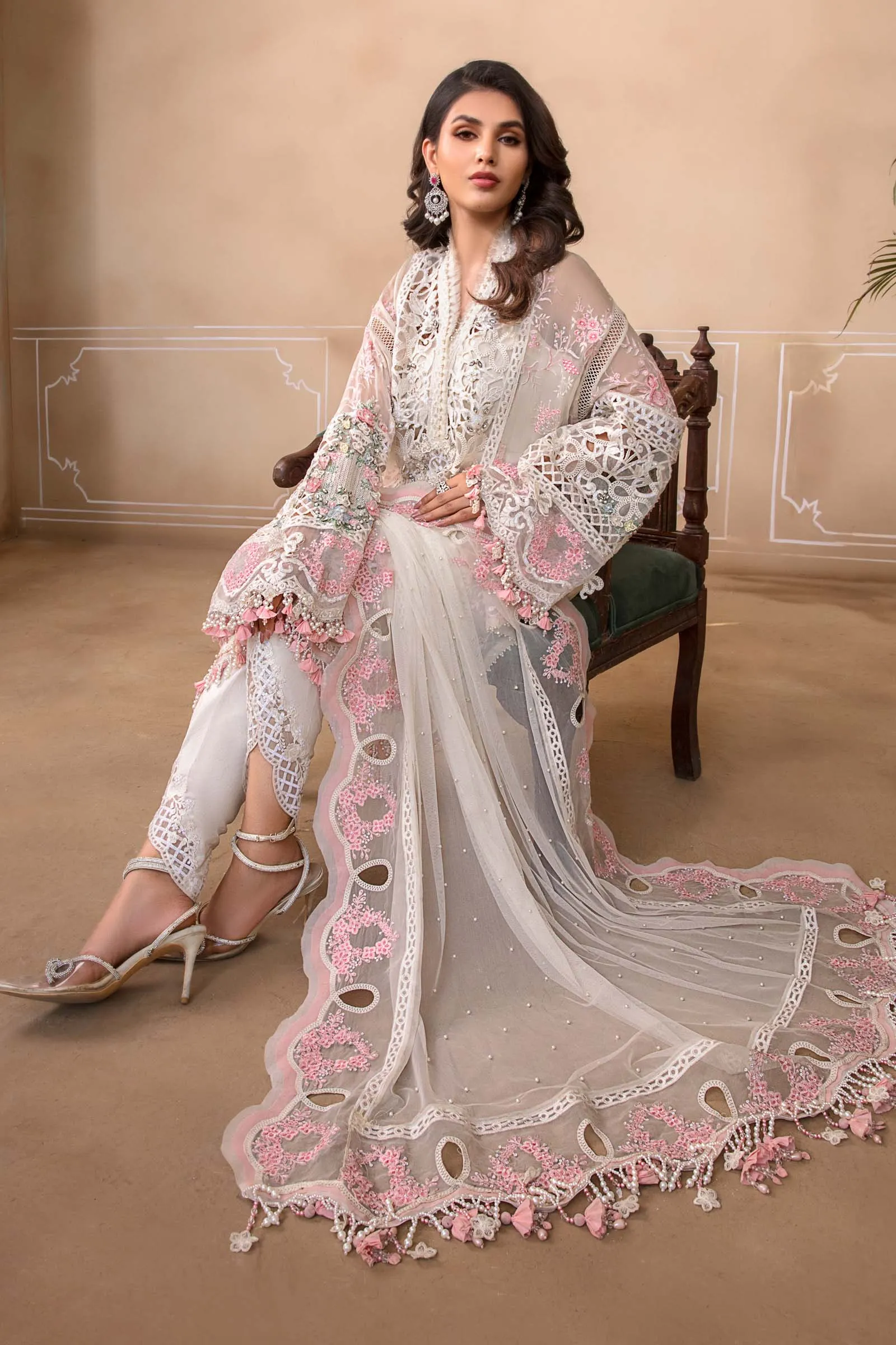Unstitched MBROIDERED - Off White BD-2604 | Maria B Mbroidered Heritage Luxury Edition 2023 | Unstitched Embroidered Organza Suits