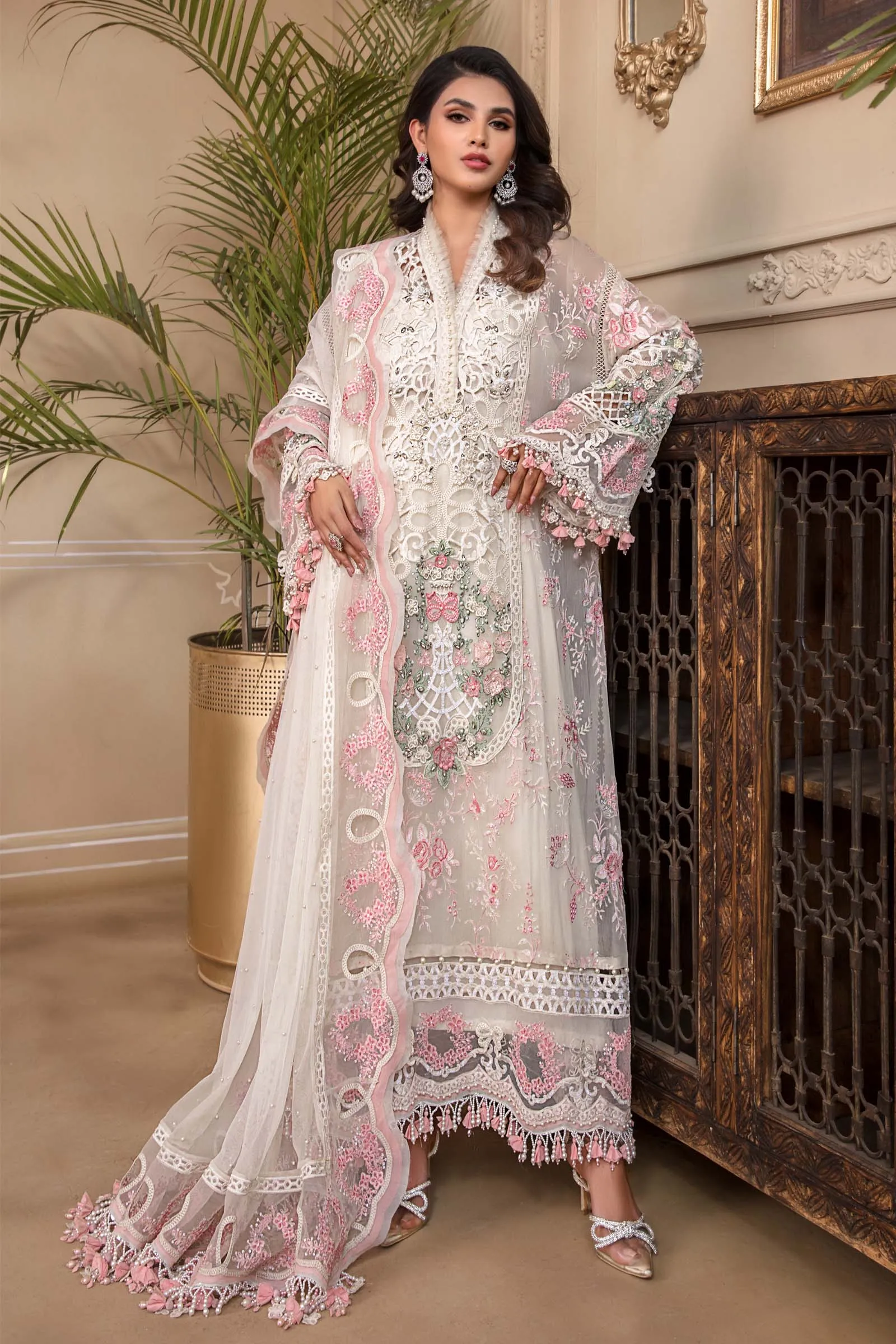 Unstitched MBROIDERED - Off White BD-2604 | Maria B Mbroidered Heritage Luxury Edition 2023 | Unstitched Embroidered Organza Suits