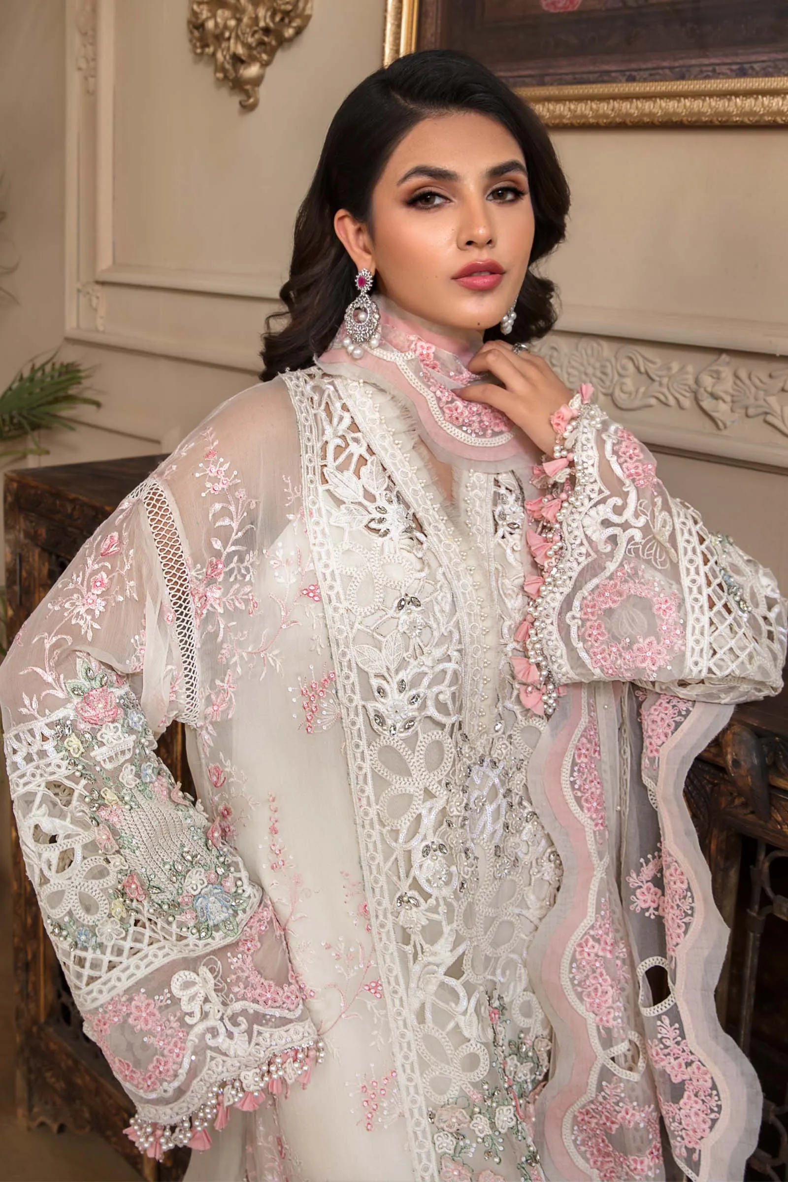 Unstitched MBROIDERED - Off White BD-2604 | Maria B Mbroidered Heritage Luxury Edition 2023 | Unstitched Embroidered Organza Suits