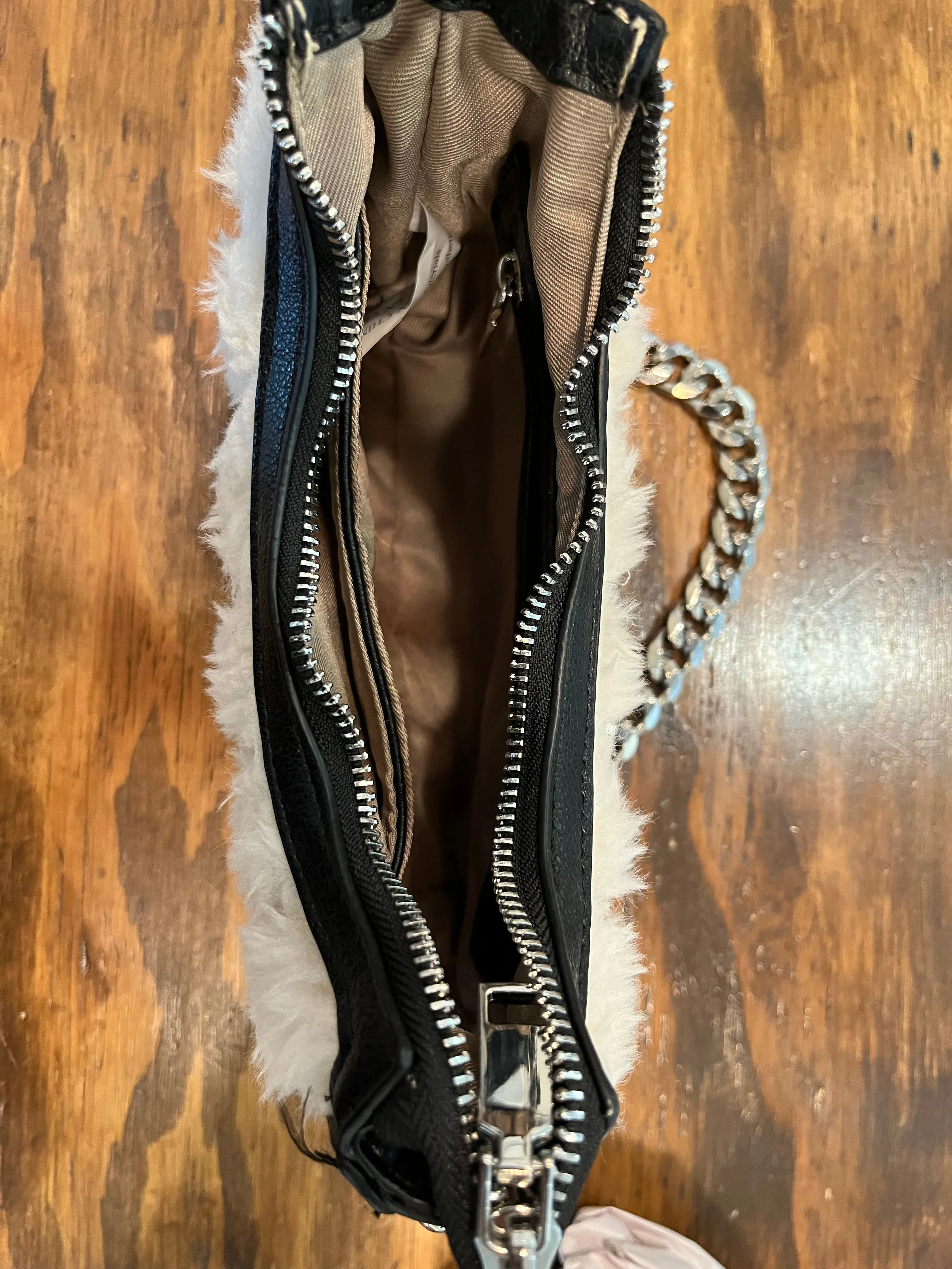 Victoria Shoulder Bag