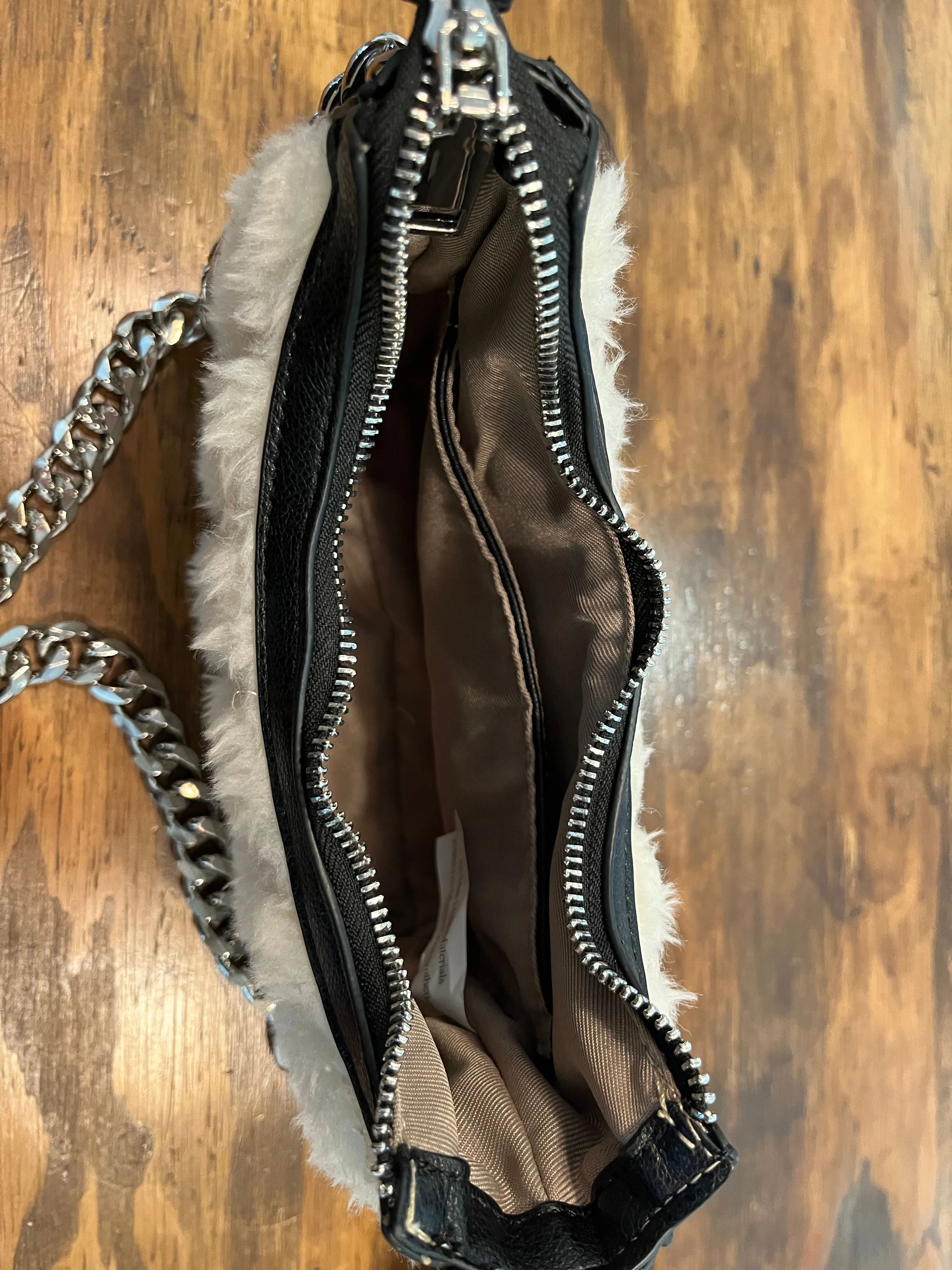 Victoria Shoulder Bag