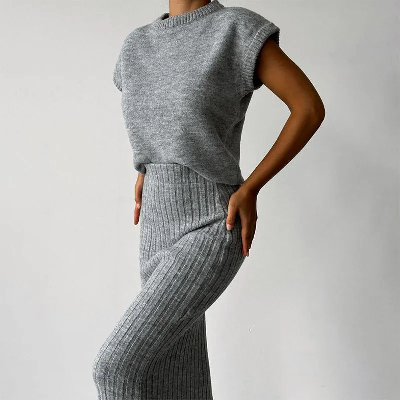 Women's 2-Piece Sleeveless Sweater & Midi Skirt Set