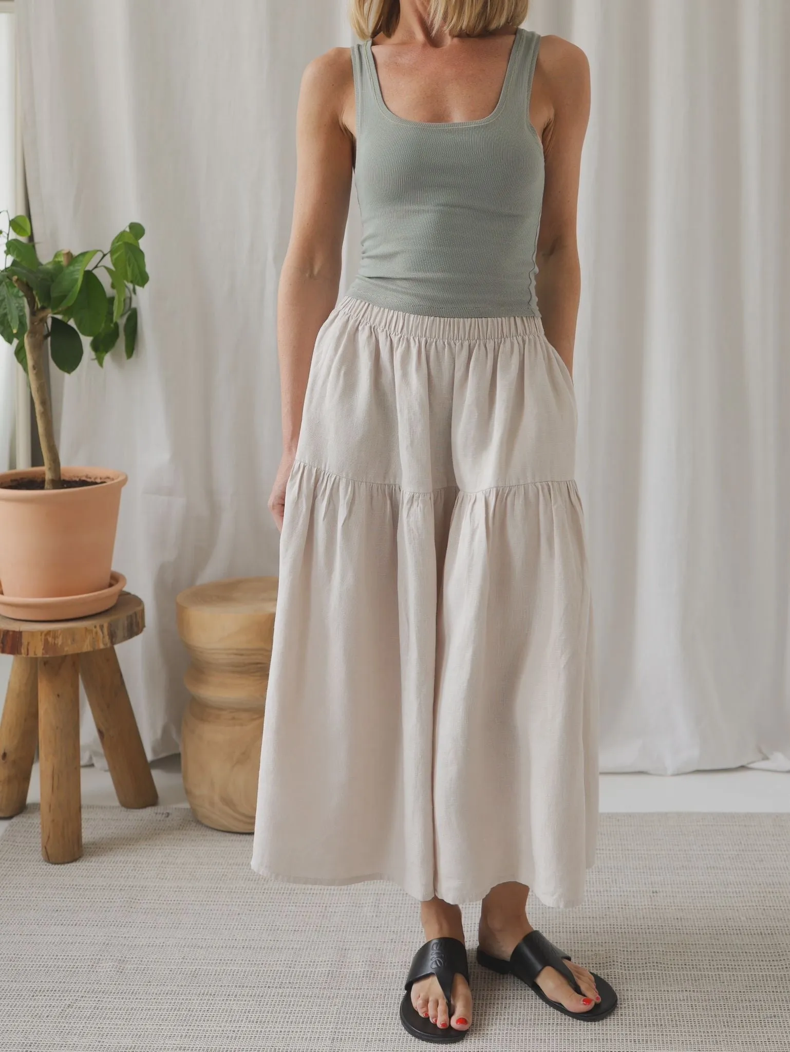 Women's Ceramic White Linen Skirt