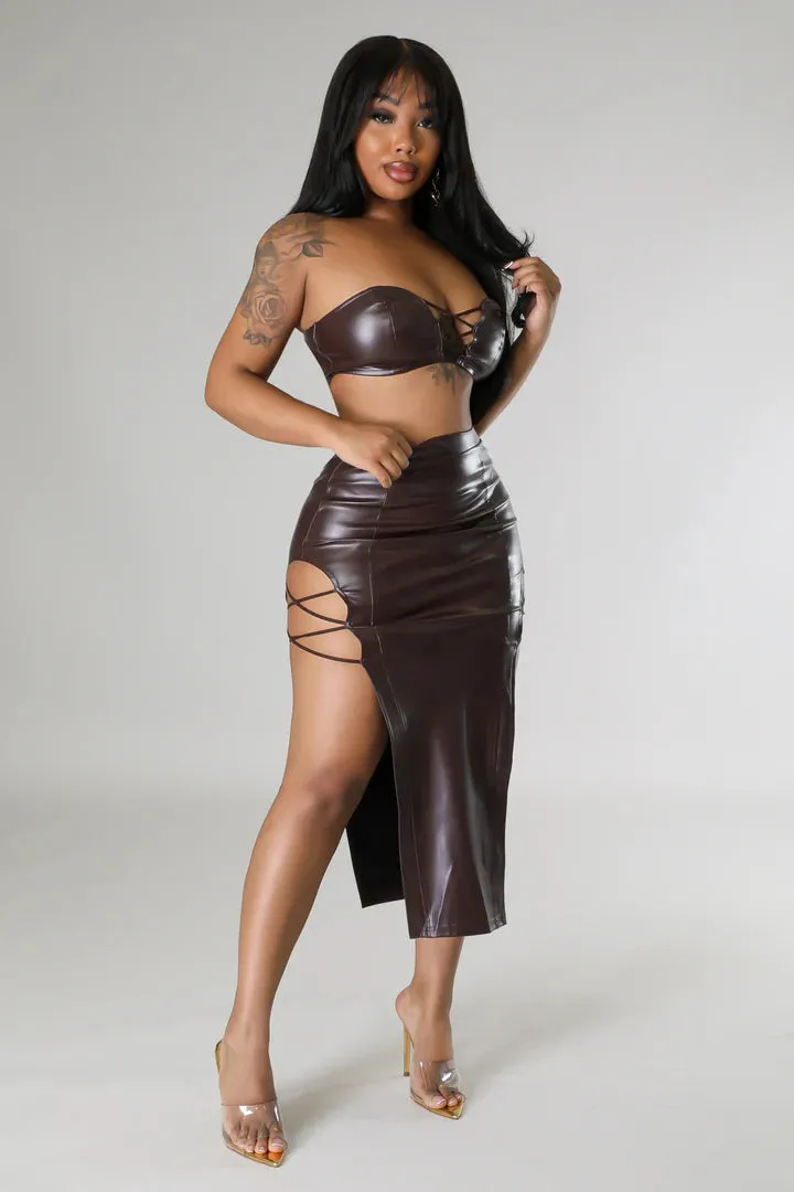 Women's Faux Leather Body Strap Design Midi Skirt Set