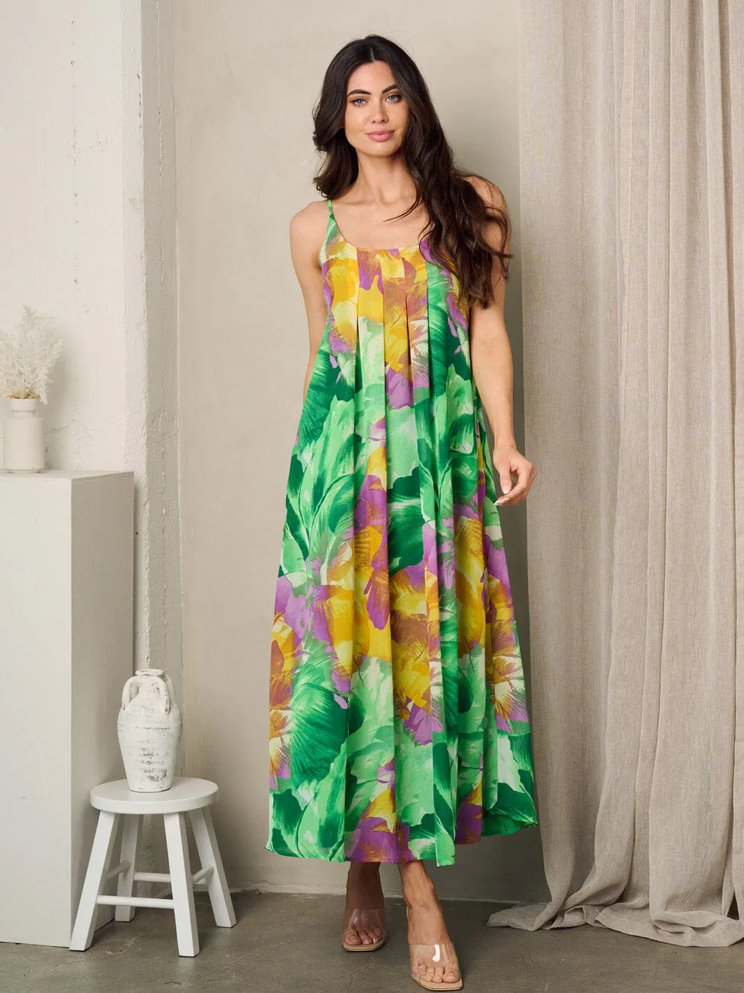 WOMEN'S SLEEVELESS FLORAL MAXI DRESS