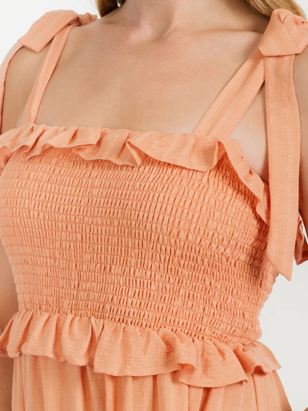 WOMEN'S SLEEVELESS RUFFLE TIERED SMOCK MIDI DRESS